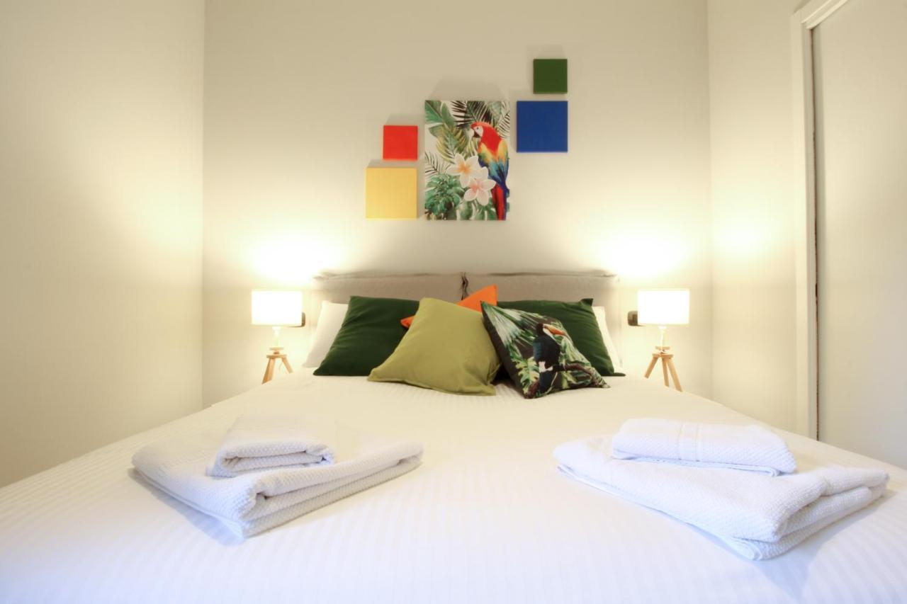 Parrots & Palms Apartment บอร์ดิเกรา ภายนอก รูปภาพ